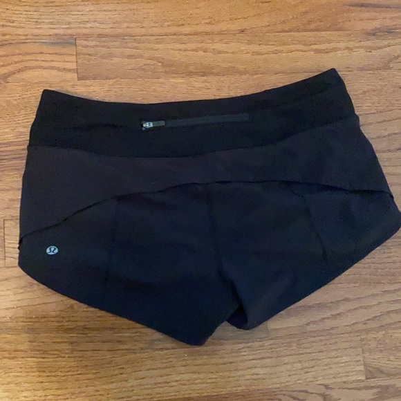 Lululemon shorts - Picture 3 of 3